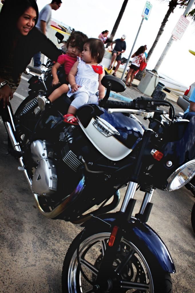 Modern Vespa Honolulu magazine photo shoot yesterday